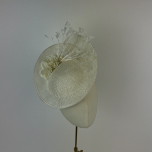 Ivory small split saucer disc hat hatinator for weddings