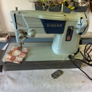 Vintage Singer 357 Sewing Machine